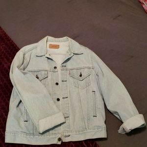 Vintage LEVI'S light wash Denim Jacket